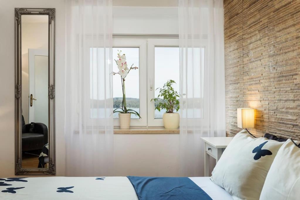 Apartment Arena Akvileja Πούλα Εξωτερικό φωτογραφία