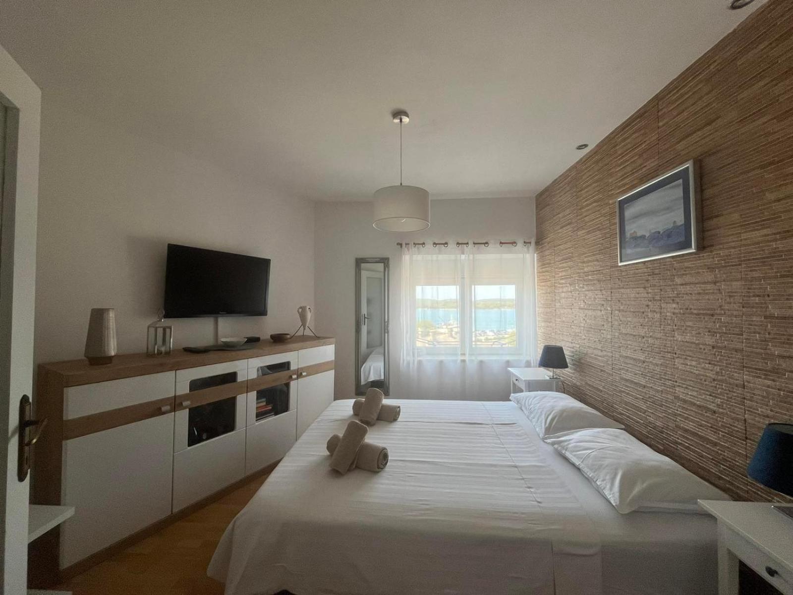 Apartment Arena Akvileja Πούλα Εξωτερικό φωτογραφία
